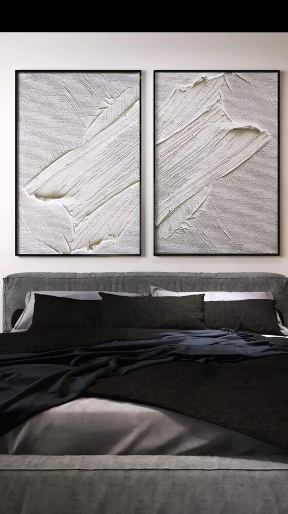 Toile avec relief au dessus du lit parentale, lueur nocturne